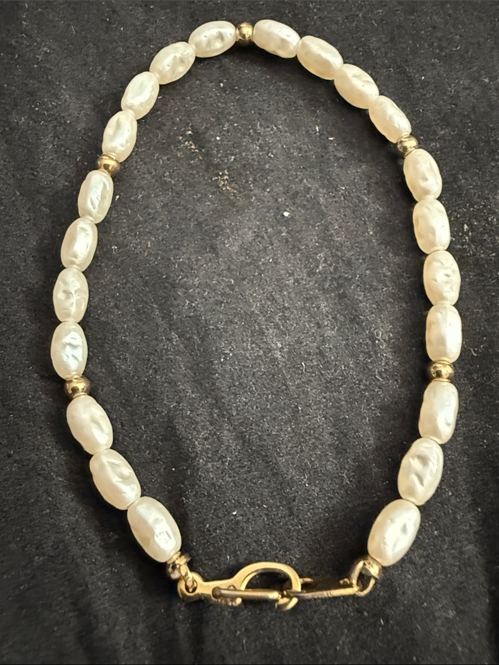 Classic Freshwater Pearl and Gold Bead Bracelet - Ivory